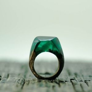 Handcrafted teal Green Wave wood ring Sz 7.25